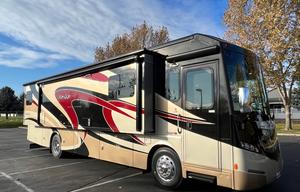 Itasca Meridian 36' Luxury Diesel