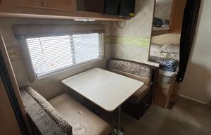 2007 Thor Wave BH RV rental photo 6