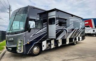 2021 Forest River RV Georgetown 5 Series 31L5 RV rental photo 3
