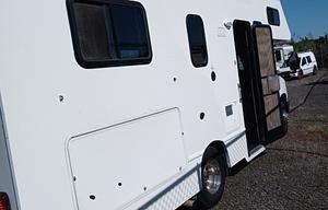 2015 Thor Motor Coach Chateau 24C