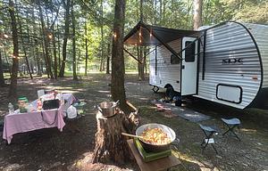 2025 Jay Flight SLX 170BH RV rental photo 1