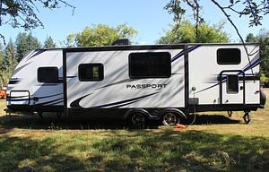 5-Star Rated Bunkhouse RV | Master Suite + 4 Bunks