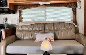 2012 Coachmen RV Mirada 31DF SE RV rental photo 4