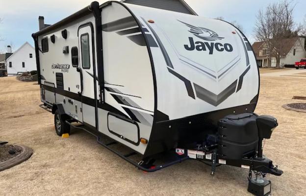 VERY clean - Compact - Easy to tow! Perfect!!!!