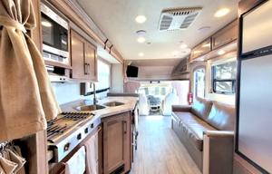 The White Pearl is Perfect for a Family Adventure!