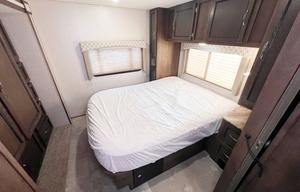 2020 Forest River Coachmen Freelander 31BH BMN1245