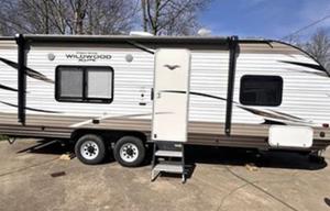 26' Salem Cruise Lite • Spacious Comfort