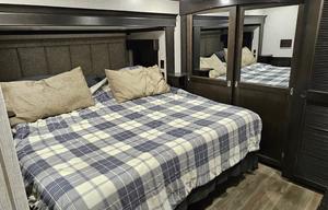 2021 Redwood RV Redwood 3401RL RV rental photo 10
