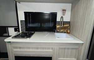 2025 Heartland 17BH Pioneer RV rental photo 5