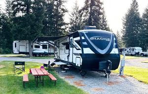 2024 Grand Design Imagine 2800BH