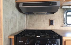 23" Winnebago View For Rent