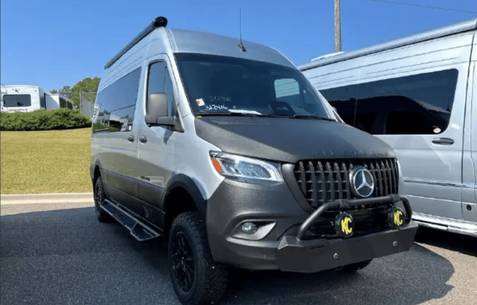 2026 Airstream Interstate 19X LE Outland Edition