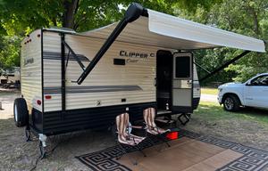 2019 Coachmen RV Clipper Cadet 17CBH