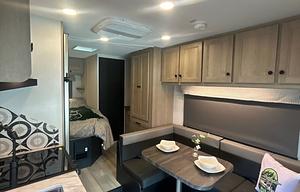 S18 2027 Sunseeker - Small - No Slide Outs