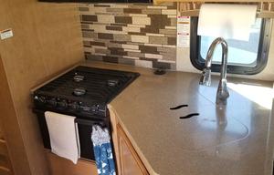 2017 Thor Motor Coach Chateau 31E Bunkhouse