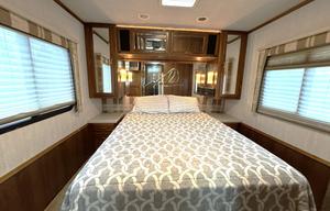 1998 National Tradewinds 7370