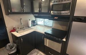 Small Family luxury Camper Rental