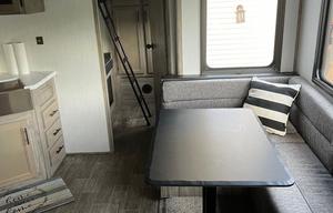 2021 Arctic Wolf fifth wheel