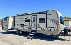 2018 Forest River RV Rockwood Signature 8326bhs