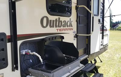 2014 Outback 22ft.