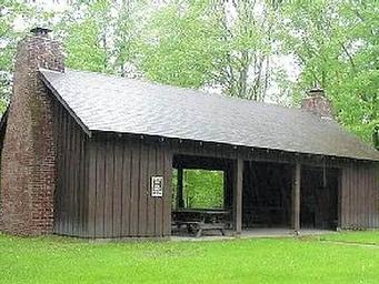 Spearhead Point shelter from side