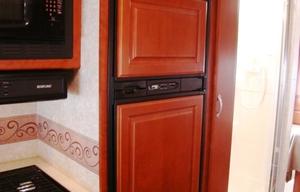 CHATEAU SAUVIGNON 31' CLASS C MOTORHOME