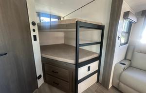Luxury Beach Getaway | Sleeps 8 | Fully Loaded