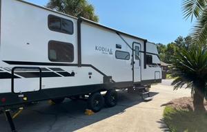"KOOL KODIAK" 2021 Dutchmen Kodiak 27SBH