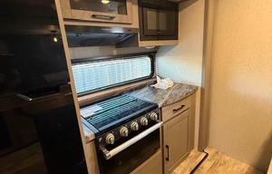 2023 Dutchmen RV Kodiak Ultimate 3321BHSL