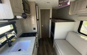 2025 Coachmen RV Catalina Summit Series 7 164BHX