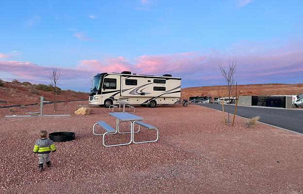 Modern Farmhouse Bunkhouse Motorhome 2022 Alante