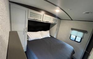 Luxury KeyStone Large Family Friendly RV