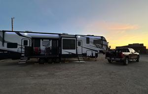 2022 Alliance RV Valor 42V13