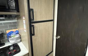 Firefly | Fully Stocked Family Camper | Sleeps 5