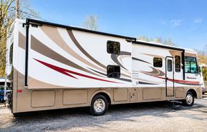 Coachmen Mirada 34BH – Spacious Class A Family RV