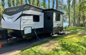 2021 Keystone Hideout Bunkhouse Sleeps 7-8