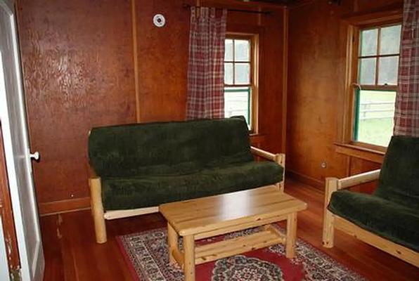 001, Loop: LODGEPOLE GUARD STATION