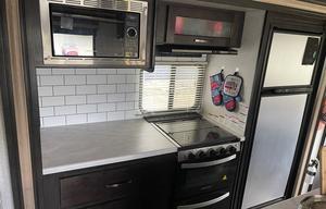 2020 Forest River Surveyor Luxury 265RLDS Tina