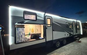 “Miami Vibe”, Family Friendly Resort on wheels!