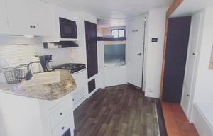 2016 Keystone RV Hideout 242LHS