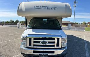 *New Listing* 2016 Thor Freedom Elite 29FE