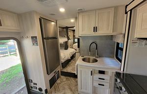 New 32ft motorhome Sunseeker LE 3250DS