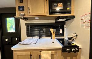 Cozy Camper perfect for Families - Couples retreat