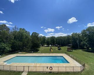 Pine Cone Resort