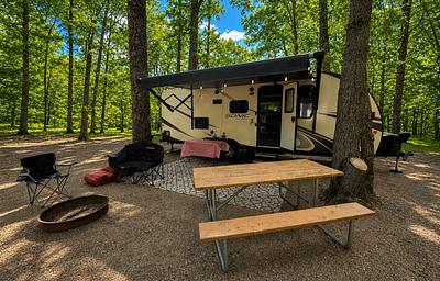Lightweight Family Camper | Sleeps 6 | Bunks