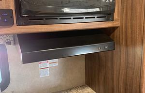 Cleo the Clipper  2017 Clipper   17 ft Bunkhouse