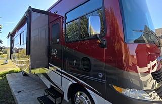 Luxury Motorhome Getaway in Weatherford/Aledo, TX
