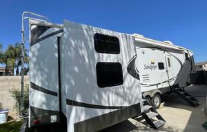 Spacious 5th Wheel, Incredible Bunkroom Floorplan!