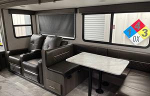 2021 Dutchmen RV Kodiak Ultra-Lite 313RLSL RV rental photo 3