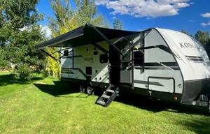 Lisa and Earl's Family Adventure RV Rental